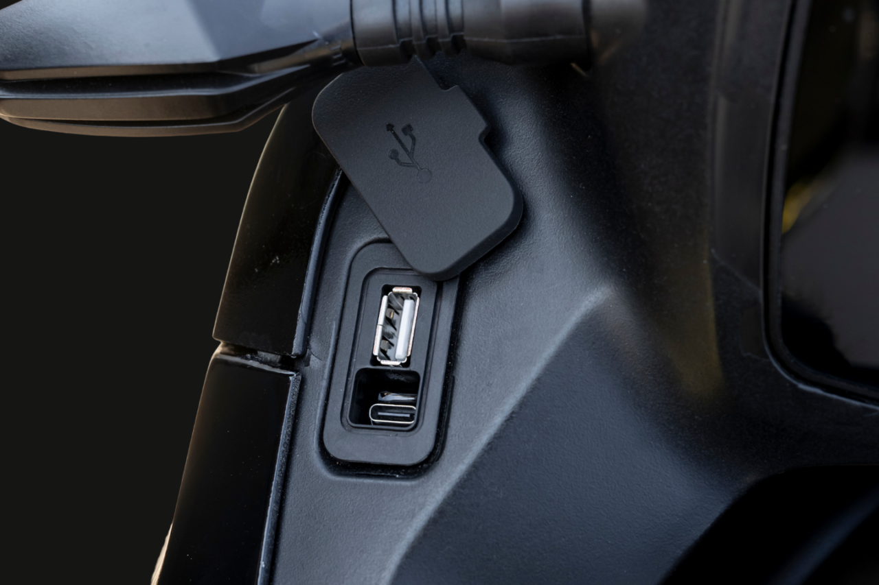 USB-_-USB-C-Plugs