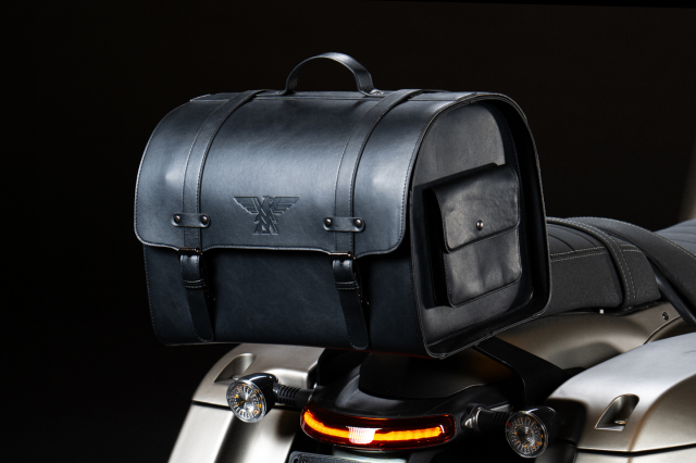 Calibro-Rear-Bag-mobile-editorial