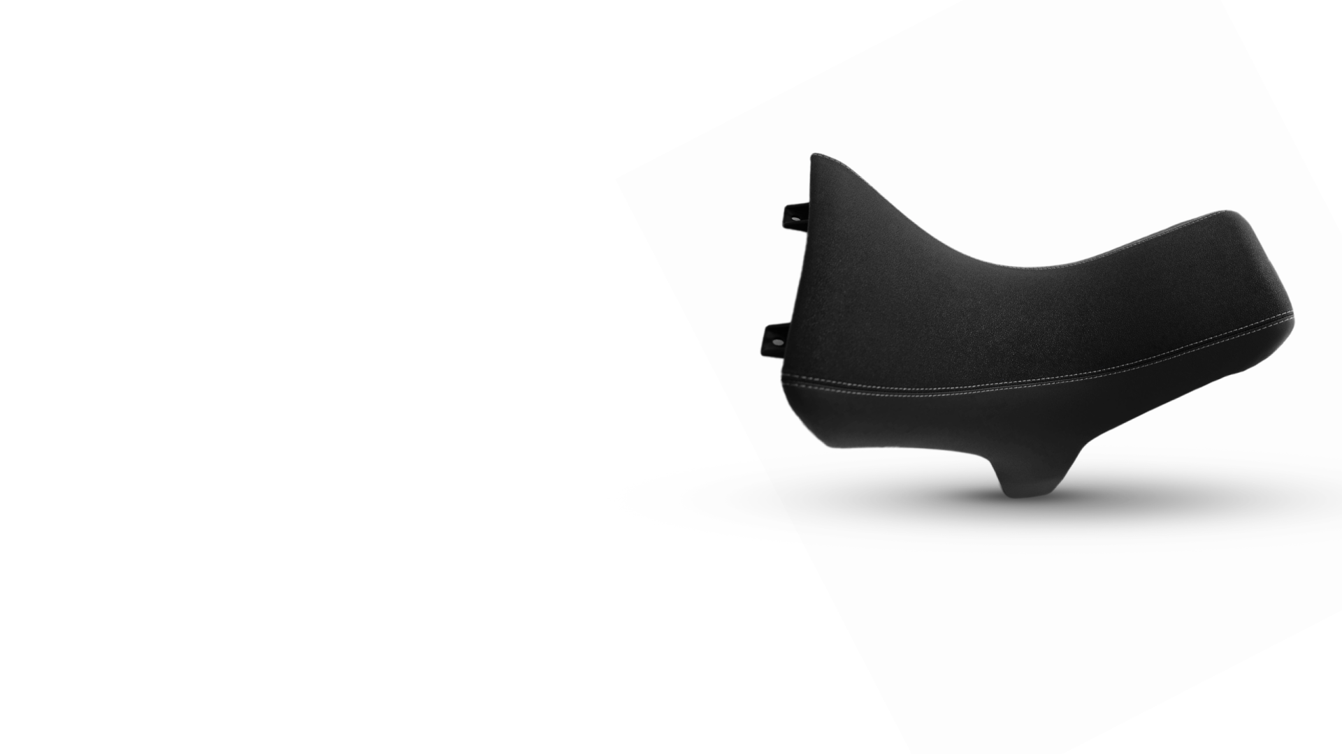 X-Cape-700-high-seat-Cover-desktop